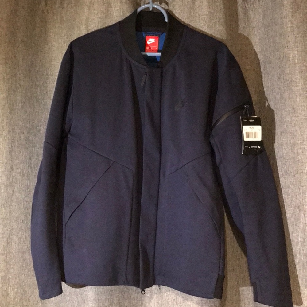 NWT Nike Tech Fleece Repel Varsity Jacket Size M